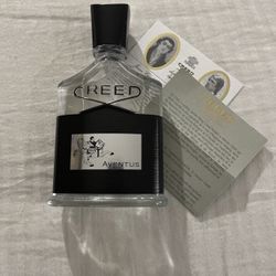 Creed Aventus Authentic