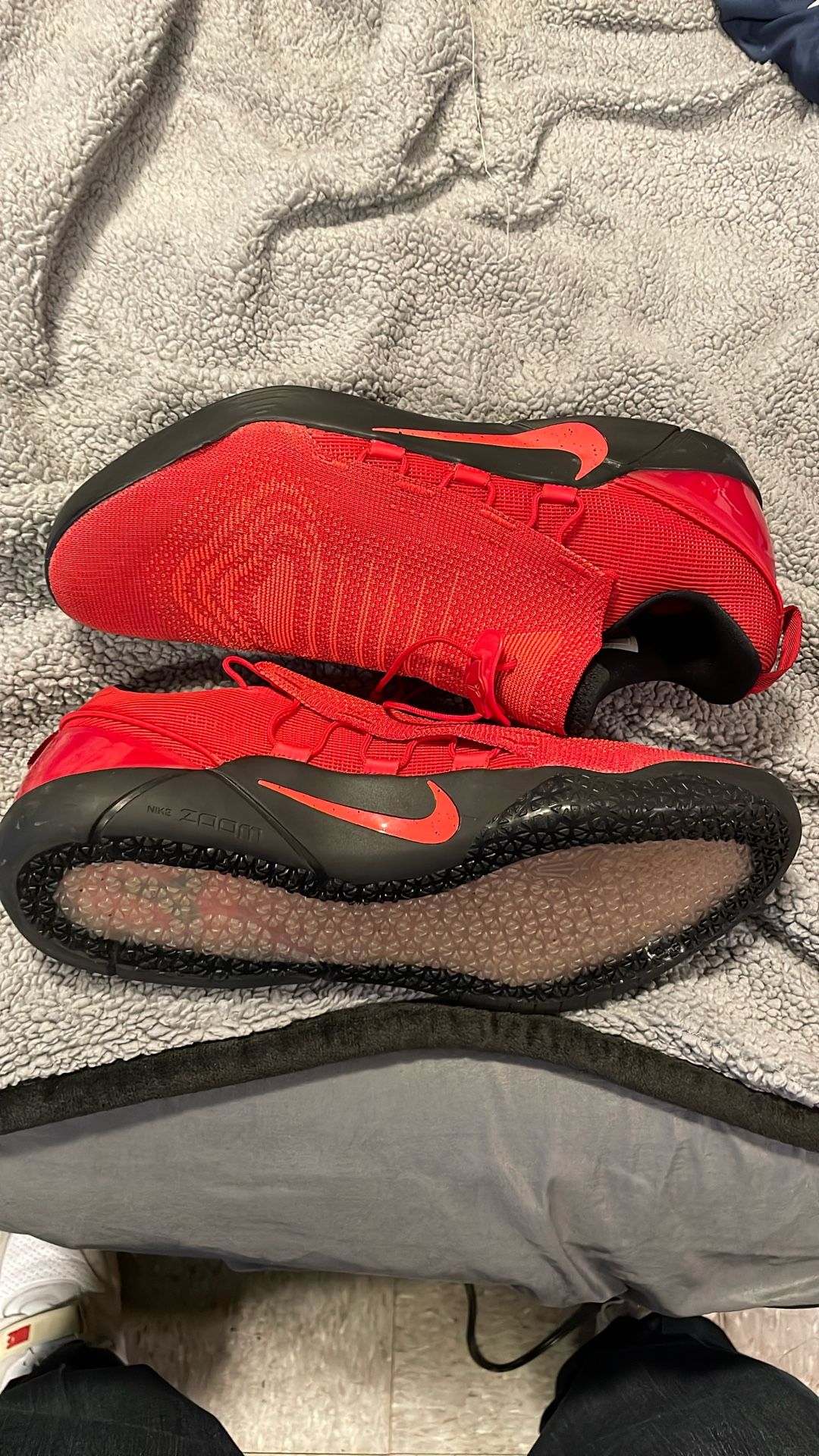 Nike Kobe AD NXT Size 15 Red Low Top