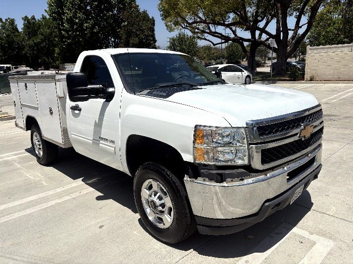 2013 Chevy Silverado 2500 HD Single-Cab V8 Gas Utility Truck