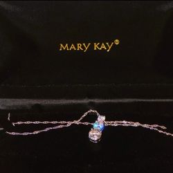 Mary Kay Silver and CZ Pendant Necklace 