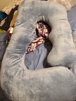 Pregnancy Pillow