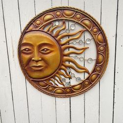 21 Inches In Diameter Metal Sun