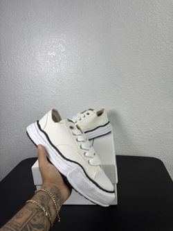 White Maison Miharas