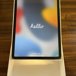 Apple iPad Pro 2020 11in 128gb With Screen Protectors And Case