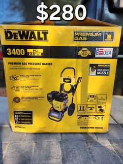 DeWalt 3400 PSI Premium Gas Pressure Washer