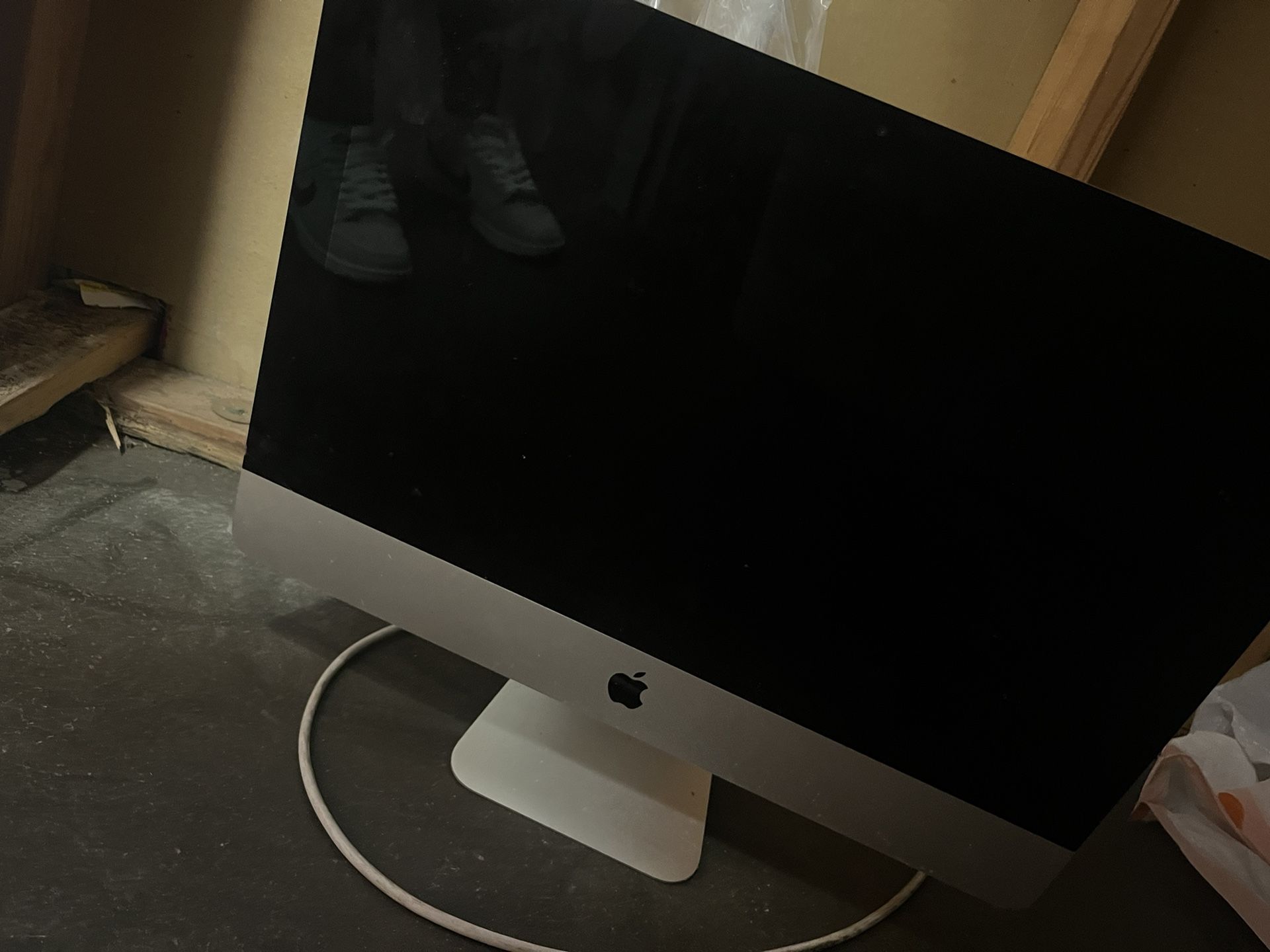 2014 IMac 27 Inch Monitor