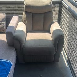 Recliner 
