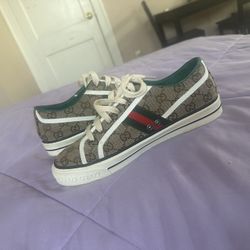 Shoes Gucci