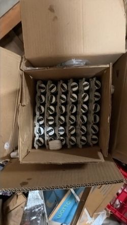 Fluorescent lamps