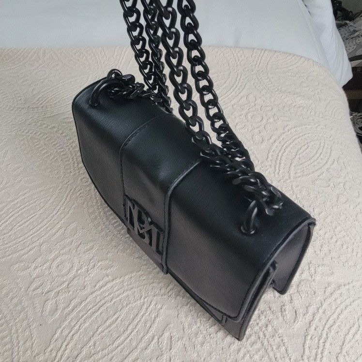 Badgley Mischka Chain Bag