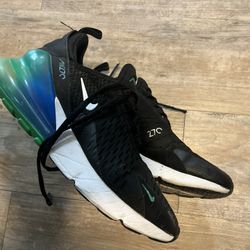 Nike air Max Size 5.5 Youth Boy 