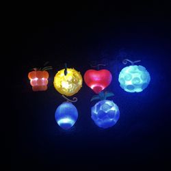 🍇 One Piece Devil Fruit Replica Set (6 Fruits) – LED Glow Edition – Collector’s Display Set