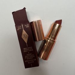 Charlotte Tilbury matte revolution Walk Of Shame Lipstick New In Torn Box