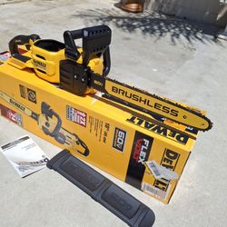 DEWALT
FLEXVOLT 60V MAX 18in. Brushless Cordless Battery Powered Chainsaw (Tool Only)