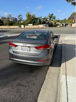 2018 Hyundai Elantra