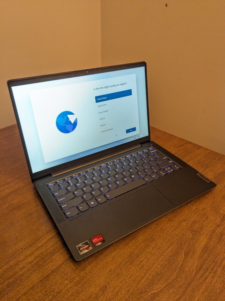 Lenovo IdeaPad 14" 1TB Laptop