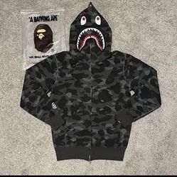 Camo Bape Hoodie Size Large 