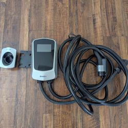 Like New QIAO Q6 Level 2 Electric Car Charger 40A Plug In Cord