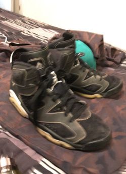 Throwback laker retro Jordan's