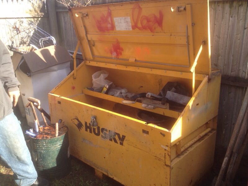 Husky tool gang box took chest