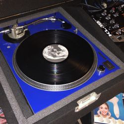 DJ System With 2 Technics Turn Table, Numark Cd Mixer! 