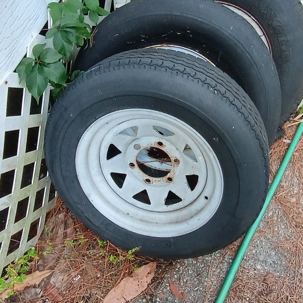 15" Steel 6 Lug Trailer Wagon Wheel (1)