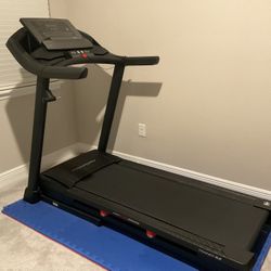 Proform Trainer 8.5 Treadmill 