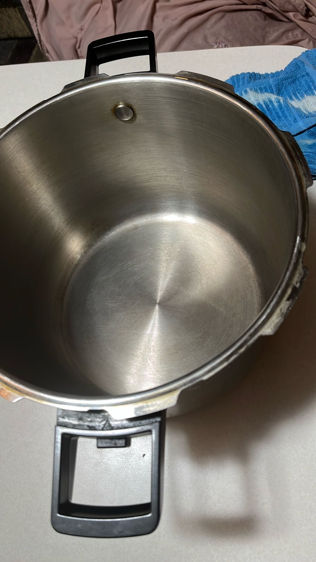 Presto  Stainless Steel Pot 8 Qt