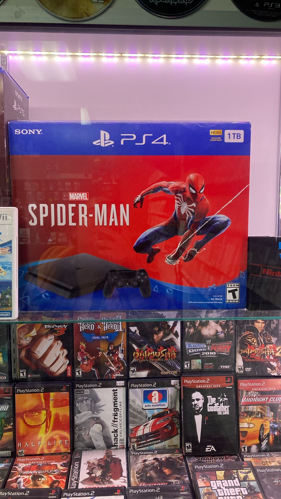 Spider-Man PlayStation 4 Console