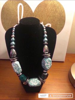 Blockbuster Turquoise Beaded Necklace 