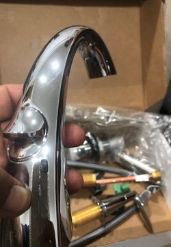 Kohler bathroom sink $80