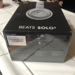 Apple Beats Solo3 