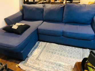 2 pc sofa /chase