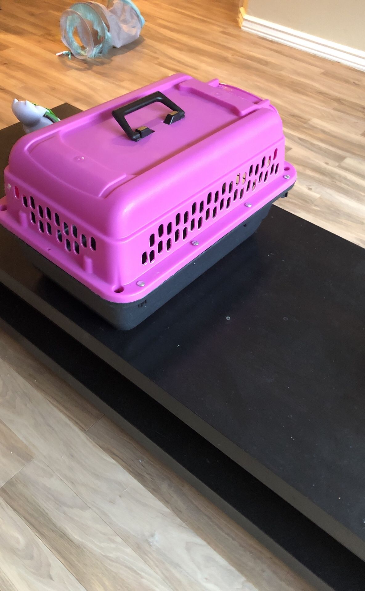 Pet crate