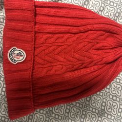 Gucci Hat & Moncler Skully