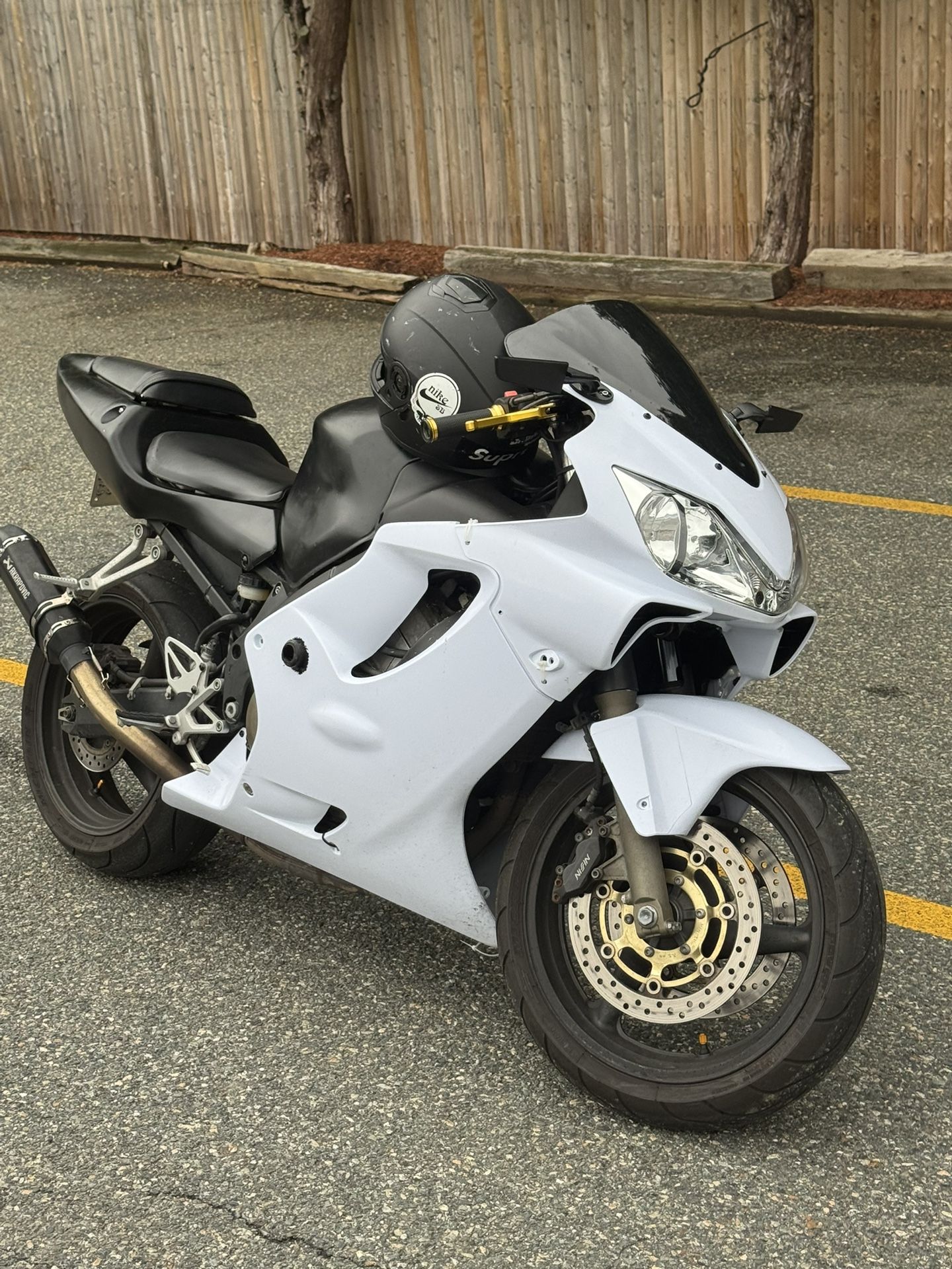 2001 Honda CBS 600