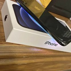 iPhone X (LOCKED TO AT&T