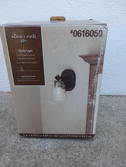 Vanity Light $10