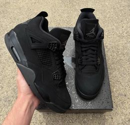 Jordan 4’s Black cats 🐈‍⬛