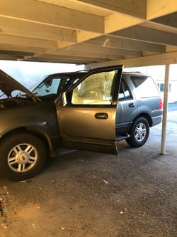 2004 Ford Expedition