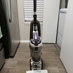 Eureka FloorRover Dash Vaccum Cleaner 