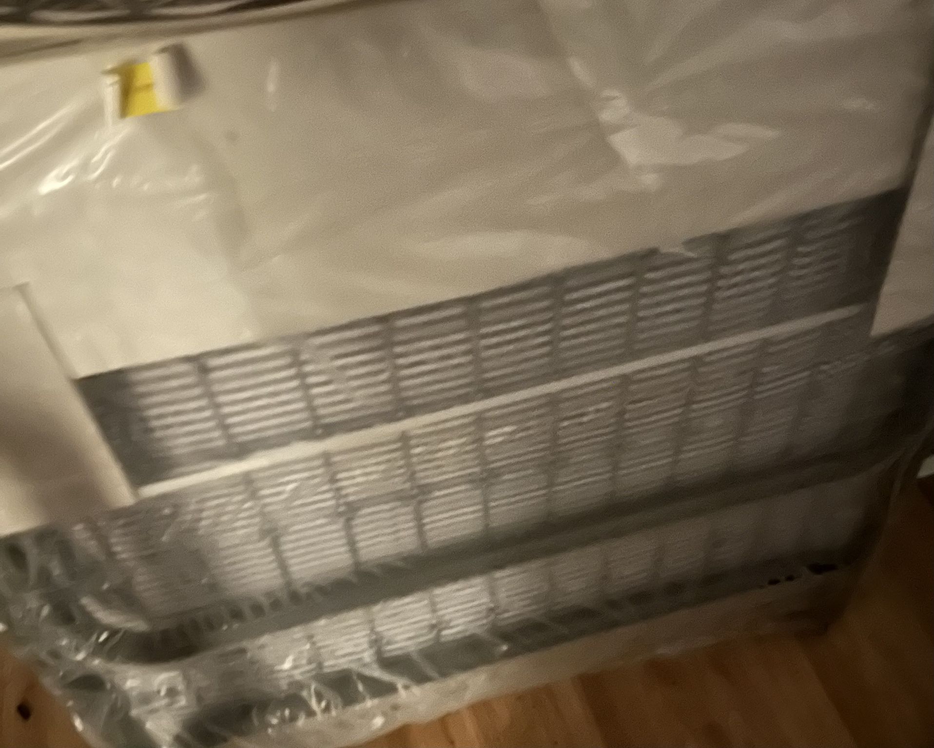 Bed- Brand new Roll Away Bed