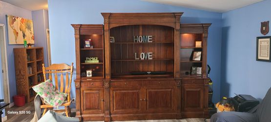 Power entertainment center