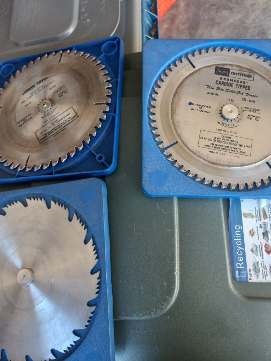 12 Different Style Saw Blades New And Used