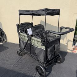 Jeep Aries 2 Seater Wagon/ 2 Seats/new Condition / Has Small Tear (in Picture)