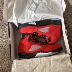 Jordan 5 Raging Bull