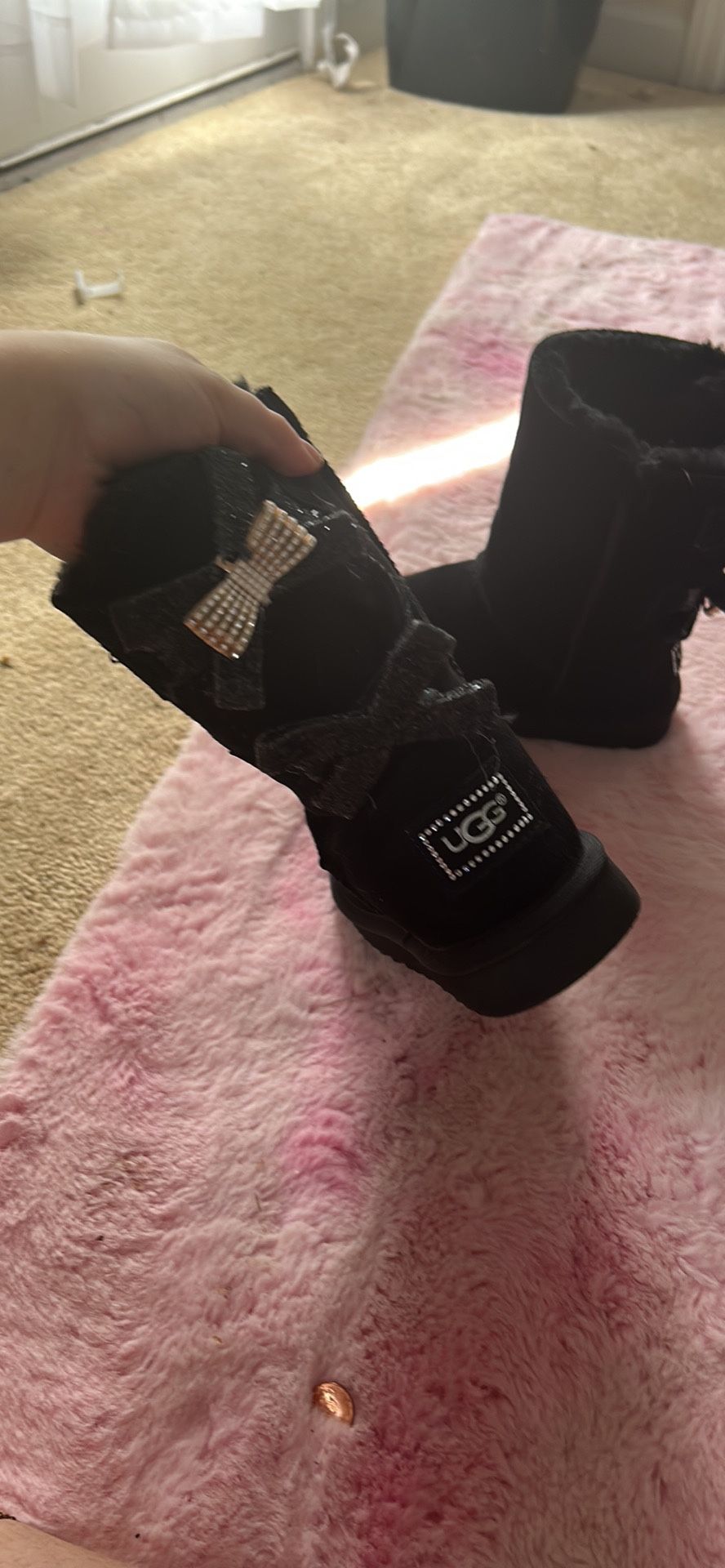 Black Uggs