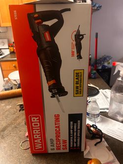 Plug in saw