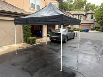 E-Z Up Eclipse Canopy 10’ X 10’