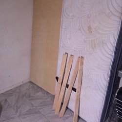 Twin Size Wood Bed Frame And Box Spring And  Matress Chrcl Grey 